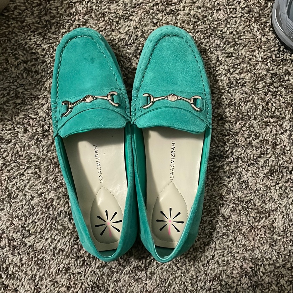 Isaacmizrahi flats